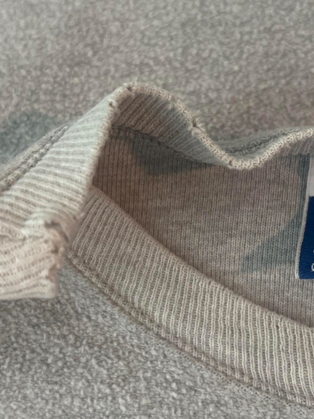 Champion Vintage Grey Micro Cropped Crewneck Sweatshirt Streetwear Y2K Large - Picture 8 of 10